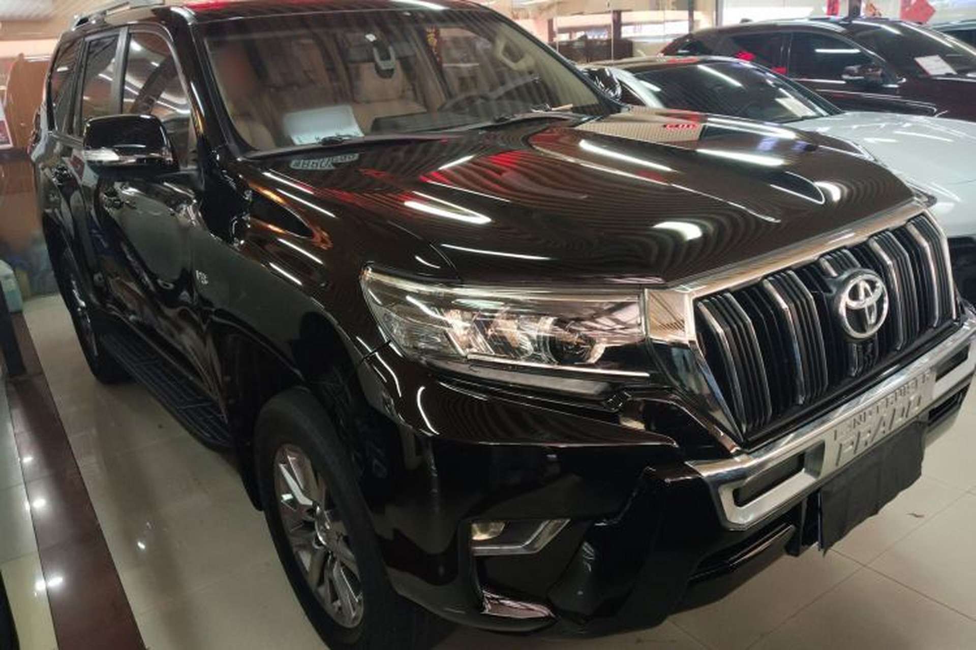 Used Toyota Prado 2018 4.0L Parallel Import Front Right 45 Deg