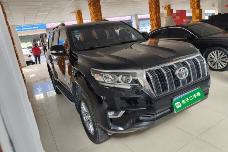 Used Toyota Prado 2018 3.5L Automatic TX-L with Rear-Mounted Spare Tire Front Right 45 Deg