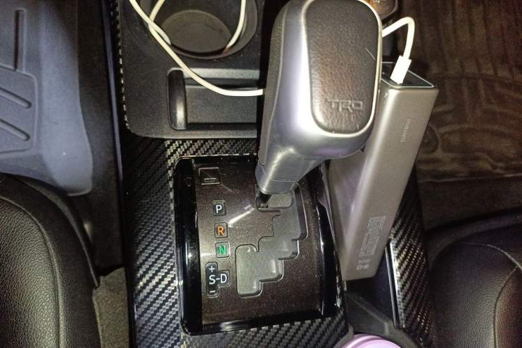 Used Toyota Prado  Gear Lever
