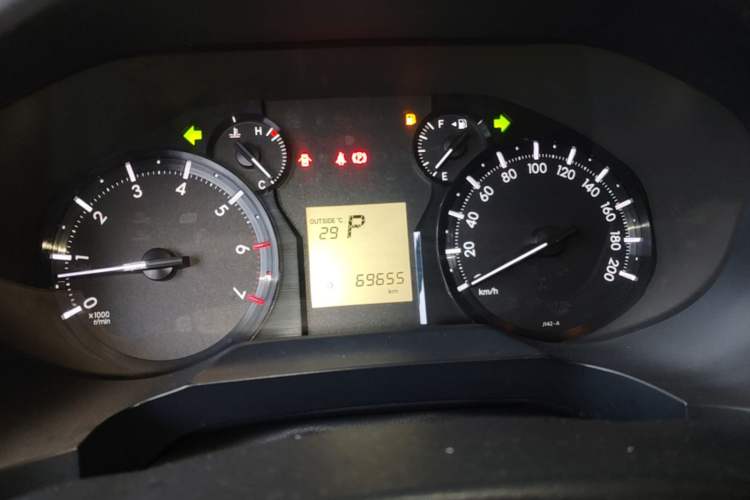Used Toyota Prado  Instrument Cluster