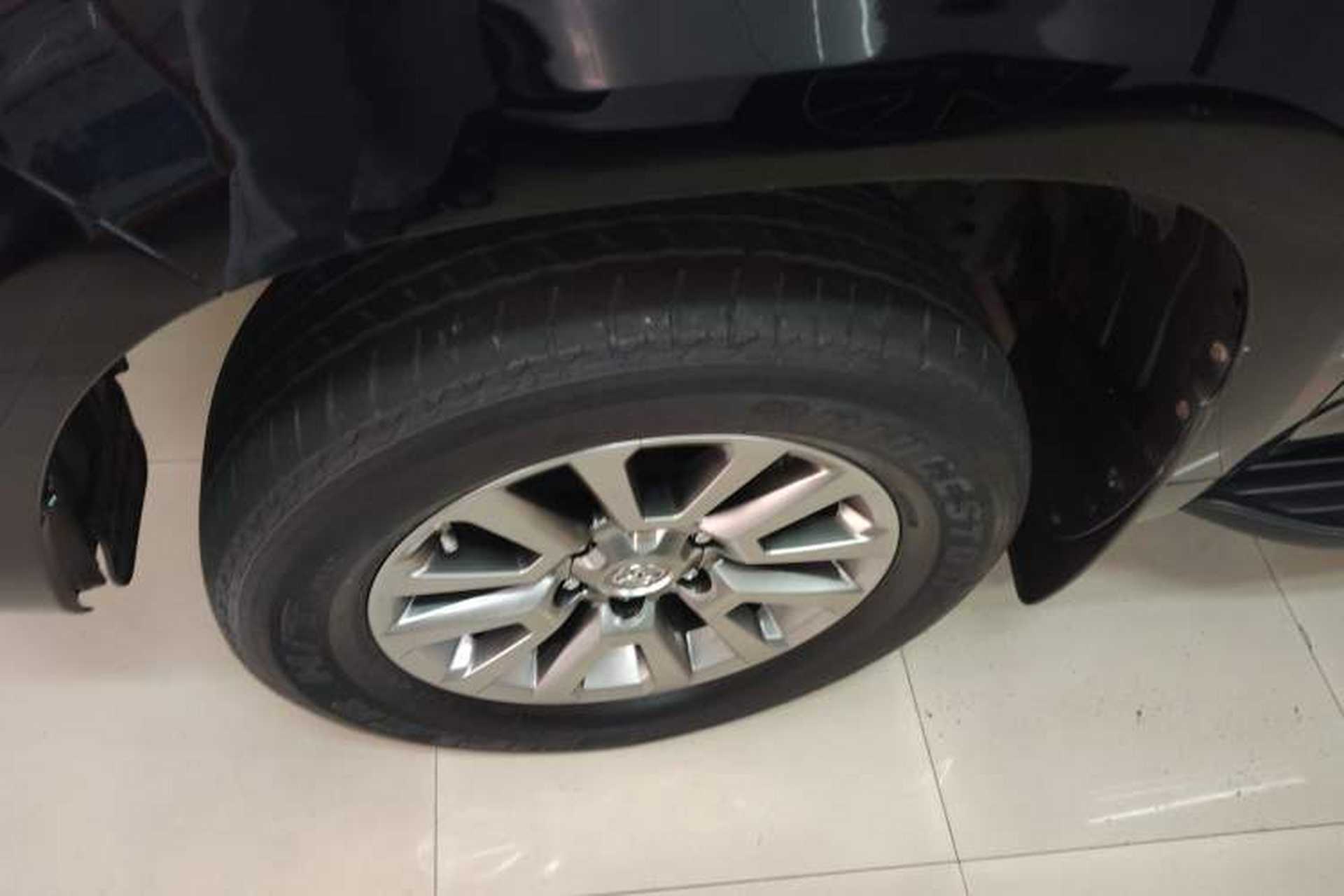 Used Toyota Prado 2018 4.0L Parallel Import Left Front Wheel Hub