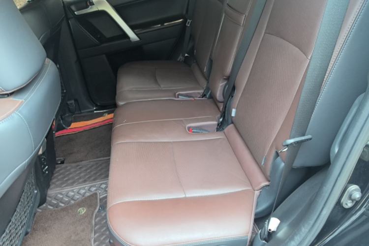 Used Toyota Prado 2018 3.5L Automatic TX-L NAVI with Rear-Mounted Spare Tire Left Rear Seat