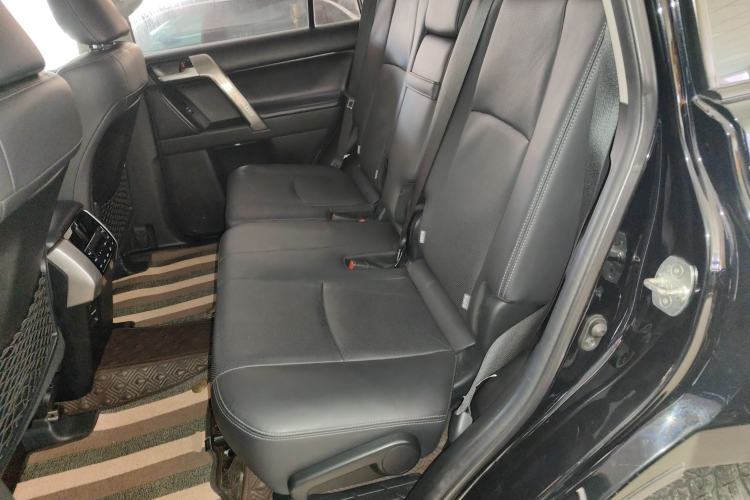 Used Toyota Prado 2018 3.5L Automatic TX-L with Rear-Mounted Spare Tire Left Rear Seat