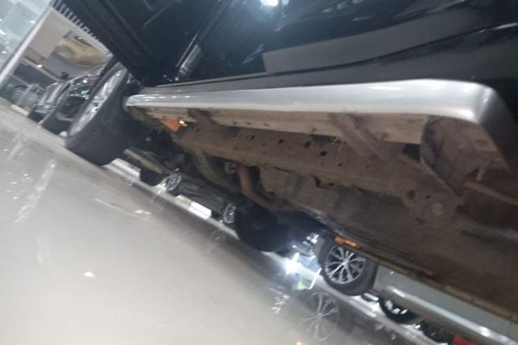 Used Toyota Prado 2018 3.5L Automatic TX-L Left Side Sill
