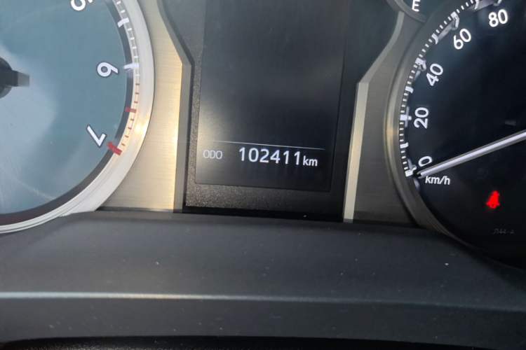 Used Toyota Prado 2018 3.5L Automatic TX-L NAVI with Rear-Mounted Spare Tire Odometer Close Up