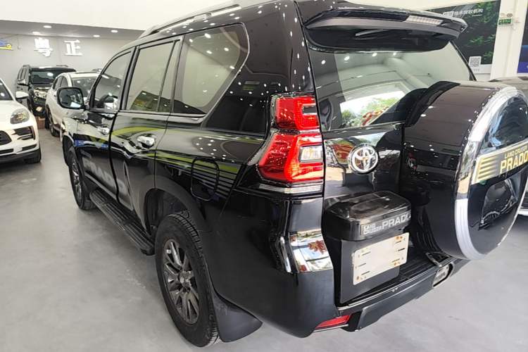 Used Toyota Prado 2018 2.7L Parallel Import Rear Left 45 Deg