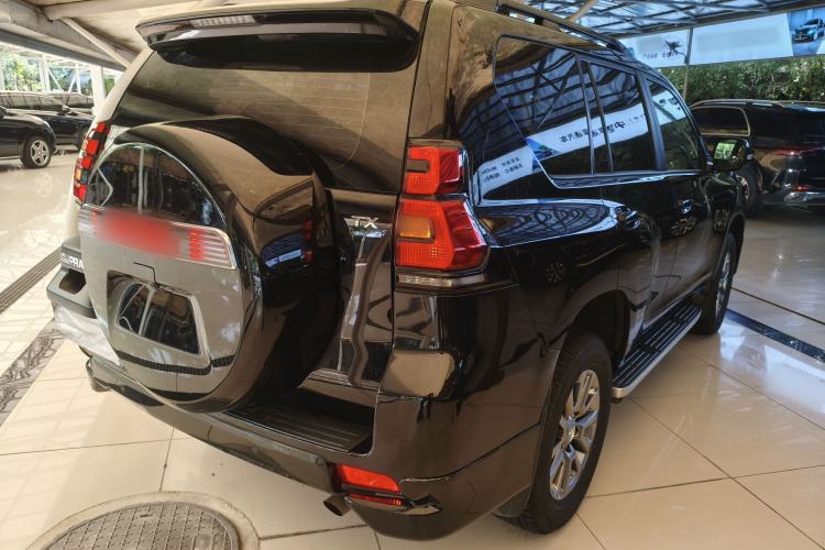 Used Toyota Prado 2018 3.5L Automatic TX-L with Rear-Mounted Spare Tire Rear Right 45 Deg