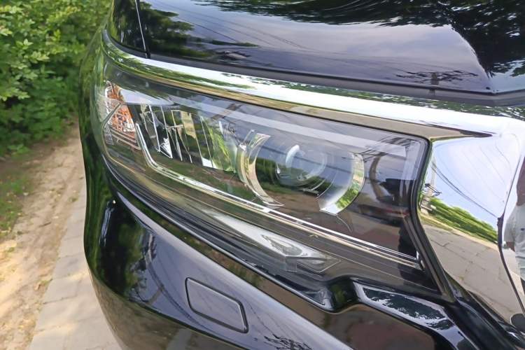 Used Toyota Prado 2018 3.5L Automatic TX-L Right Front Headlight