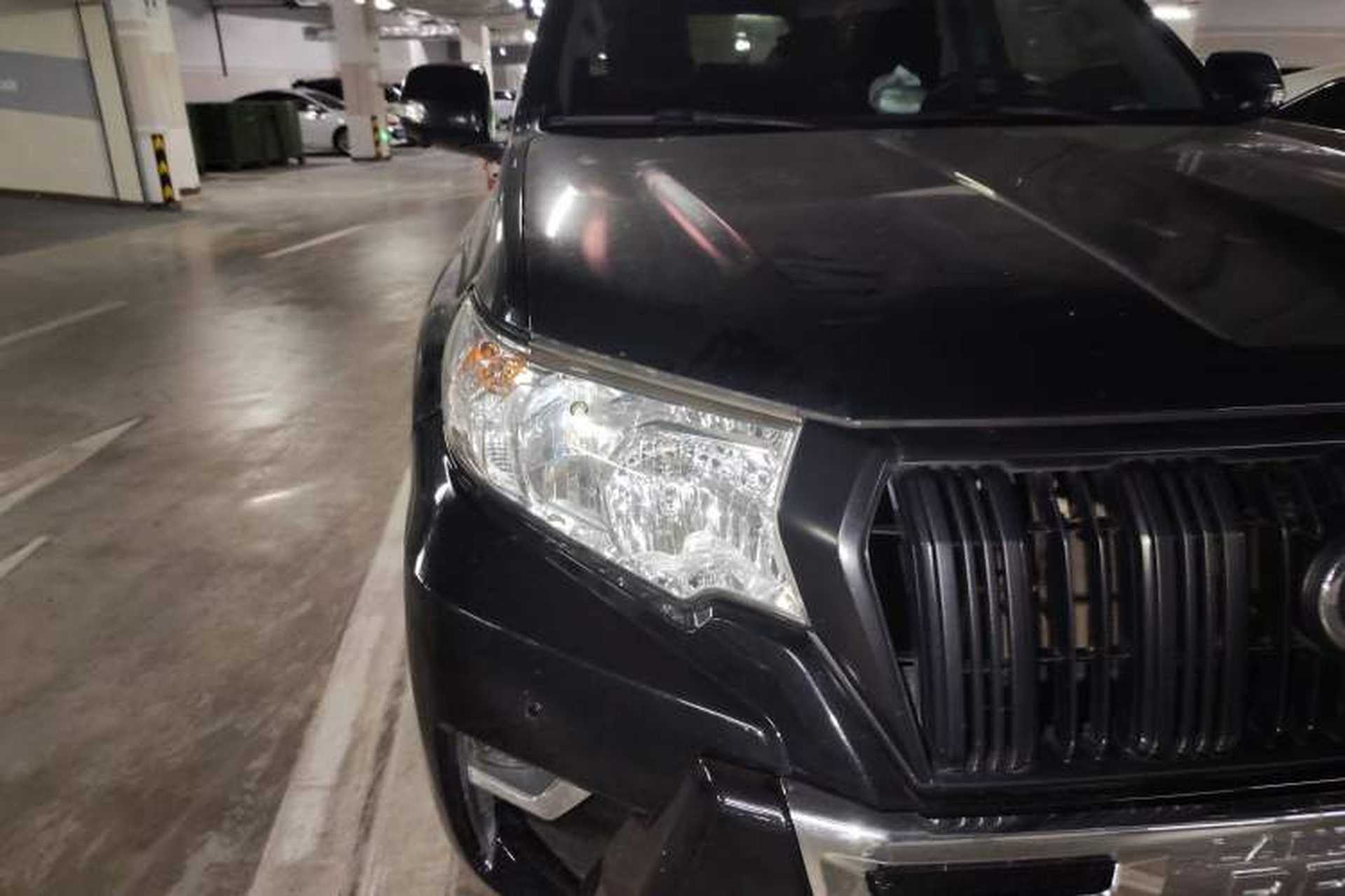 Used Toyota Prado  Right Front Headlight