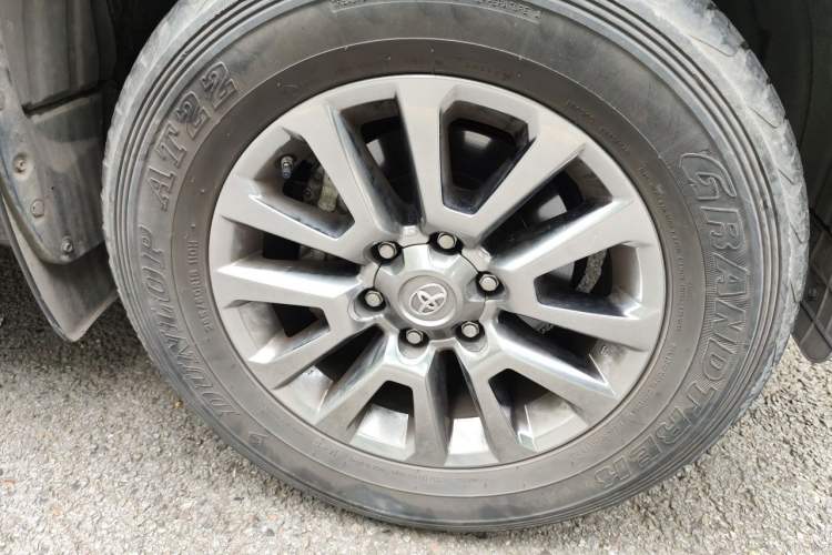 Used Toyota Prado 2018 4.0L Parallel Import Right Front Wheel Hub