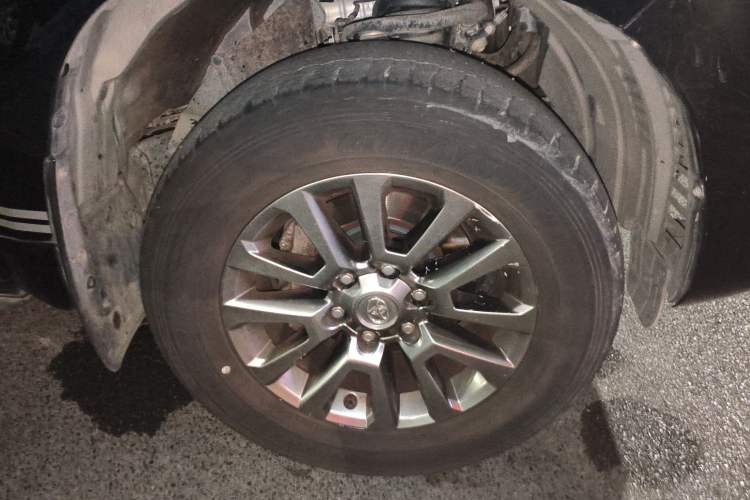 Used Toyota Prado 2018 4.0L Parallel Import Right Front Wheel Hub