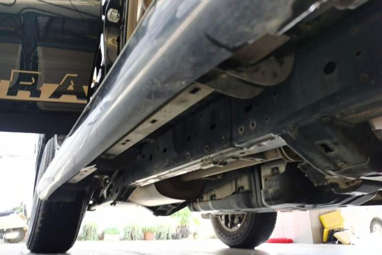 Used Toyota Prado  Right Side Sill