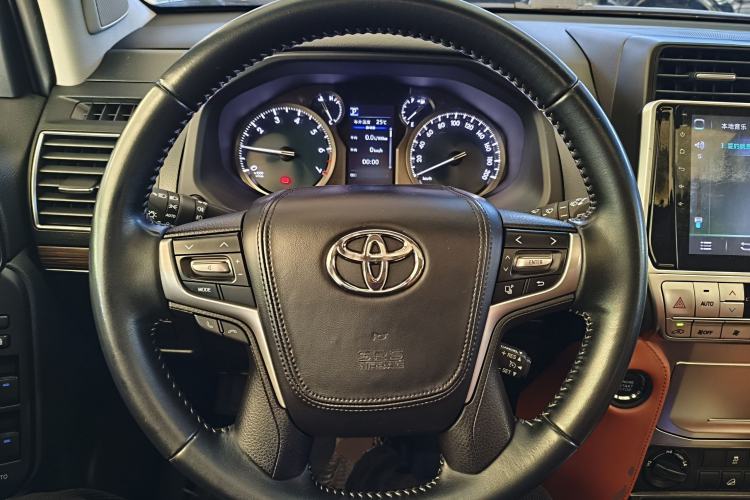 Used Toyota Prado 2018 3.5L Automatic TX-L with Rear-Mounted Spare Tire Steering Wheel