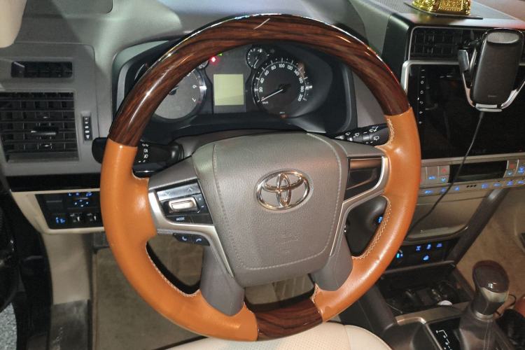Used Toyota Prado 2018 4.0L Parallel Import Steering Wheel