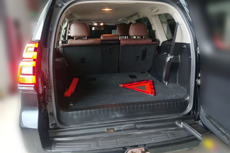 Used Toyota Prado  Trunk