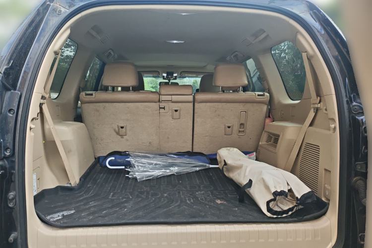 Used Toyota Prado  Trunk