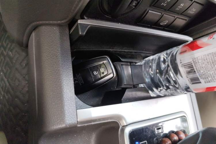 Used Toyota Prado 2018 4.0L Parallel Import Vehicle Key