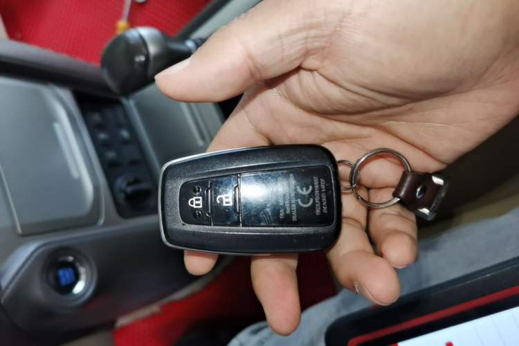 Used Toyota Prado  Vehicle Key