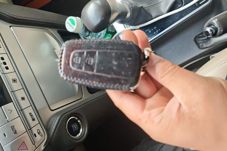 Used Toyota Prado  Vehicle Key