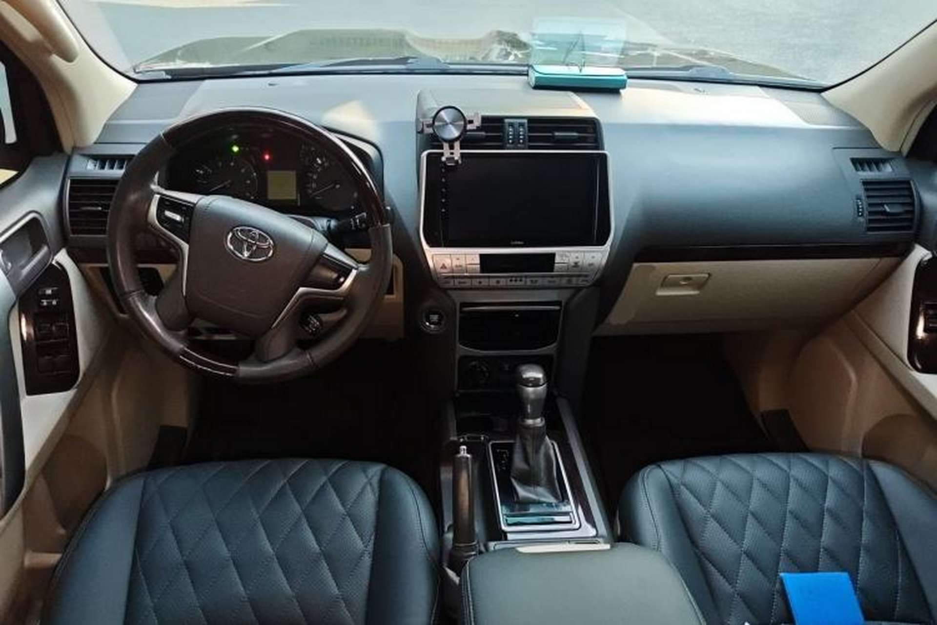 Used Toyota Prado 2018 4.0L TXL Dual Airbags External Mount – Middle East Center Console