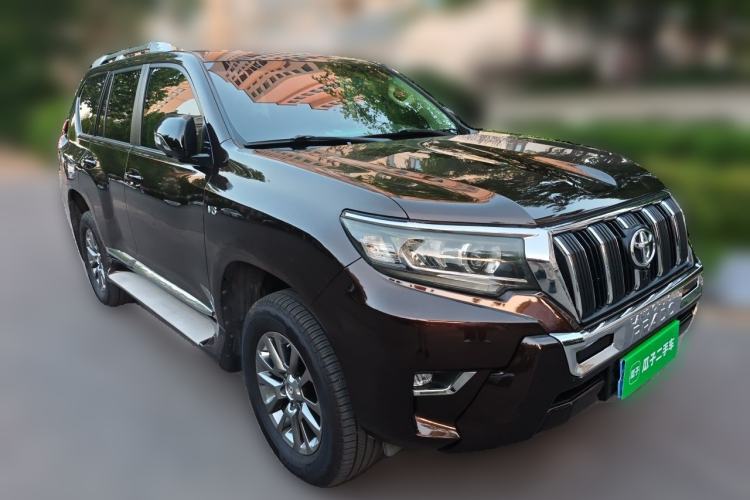 Used Toyota Prado 2018 4.0L TXL Dual Airbags External Mount – Middle East Front Right 45 Deg