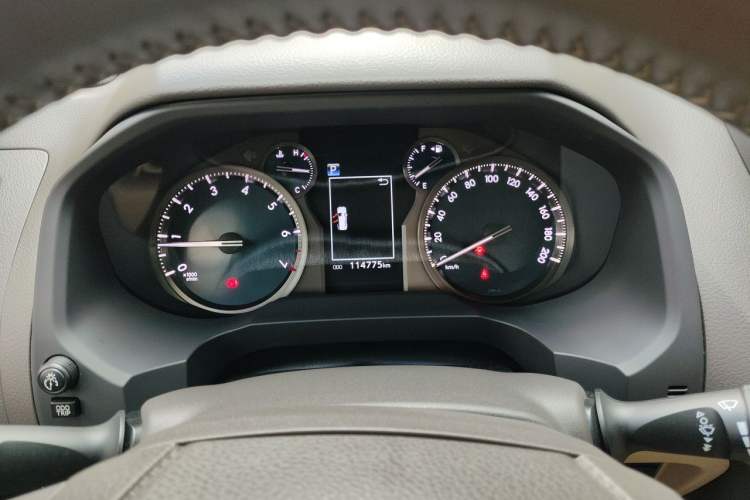 Used Toyota Prado 2018 3.5L Automatic TX-L with Rear-Mounted Spare Tire Instrument Cluster