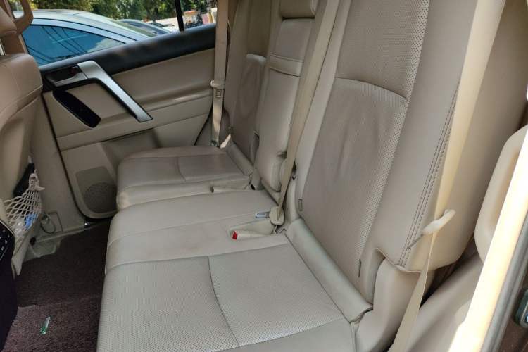 Used Toyota Prado 2018 3.5L Automatic TX-L with Rear-Mounted Spare Tire Left Rear Seat