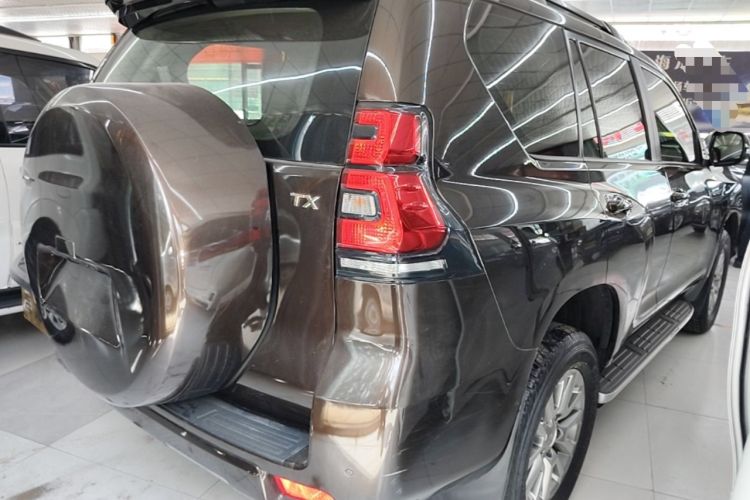Used Toyota Prado 2018 3.5L Automatic TX-L with Rear-Mounted Spare Tire Rear Right 45 Deg