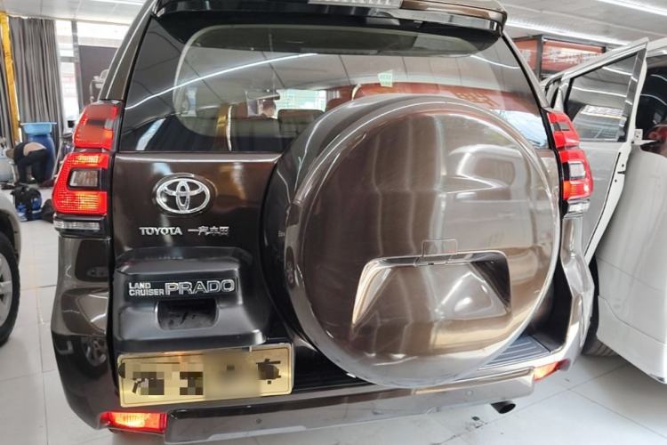 Used Toyota Prado 2018 3.5L Automatic TX-L with Rear-Mounted Spare Tire Rear