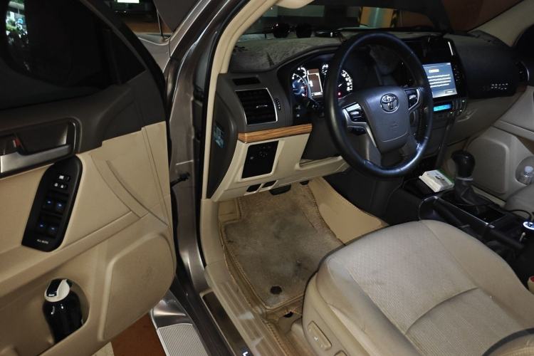 Used Toyota Prado  Driver Seat