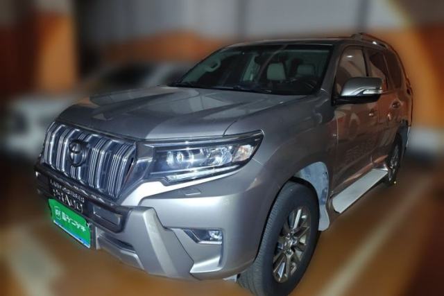 Used Toyota Prado 4.0-liter automatic 7-seater