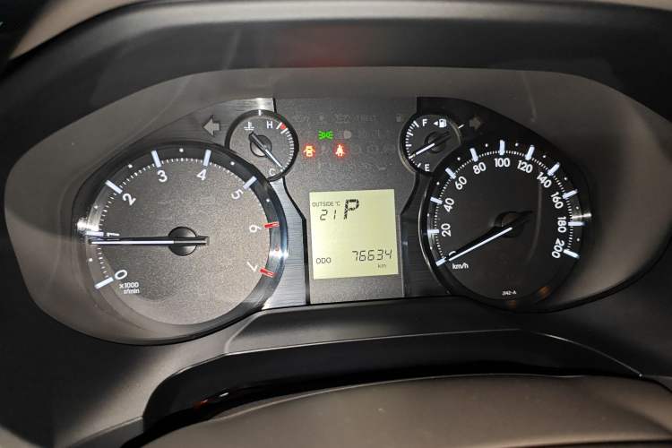 Used Toyota Prado  Instrument Cluster