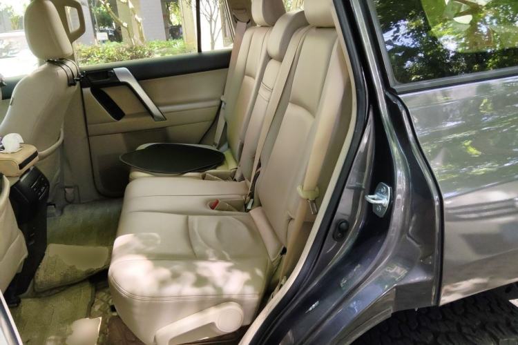 Used Toyota Prado 2018 4.0L TXL Dual Airbags External Mount – Middle East Left Rear Seat