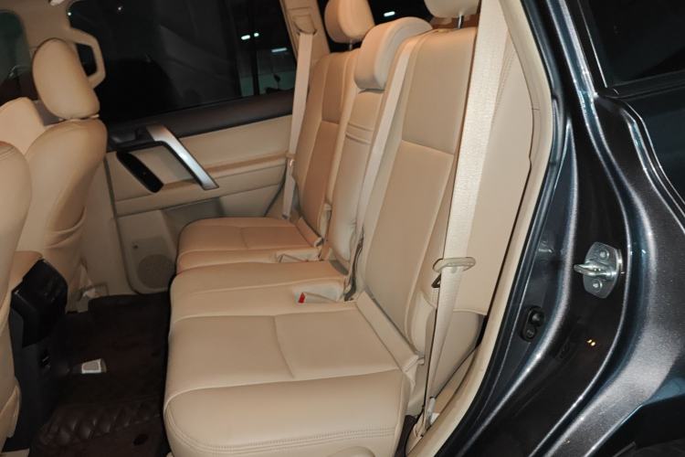 Used Toyota Prado  Left Rear Seat