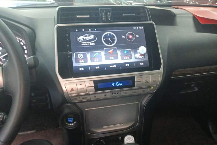 Used Toyota Prado 2018 3.5L Automatic TX-L Audio And AC Panel