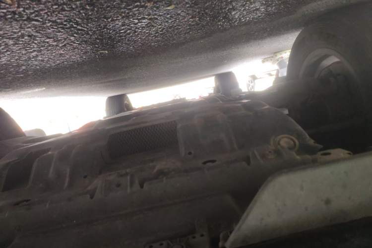 Used Toyota Prado 2018 3.5L Automatic TX-L NAVI with Rear-Mounted Spare Tire Chassis Front