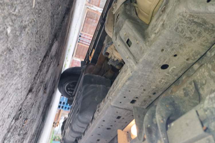 Used Toyota Prado 2018 3.5L Automatic TX-L with Rear-Mounted Spare Tire Chassis Front Left