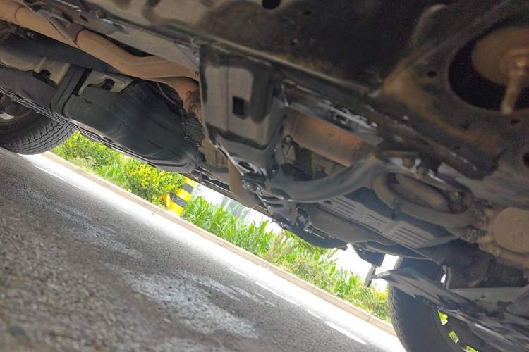 Used Toyota Prado 2018 3.5L Automatic TX-L with Rear-Mounted Spare Tire Chassis Front Right