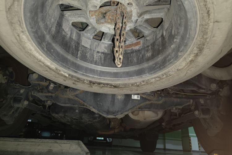 Used Toyota Prado 2018 3.5L Automatic TX-L with Rear-Mounted Spare Tire Chassis Rear