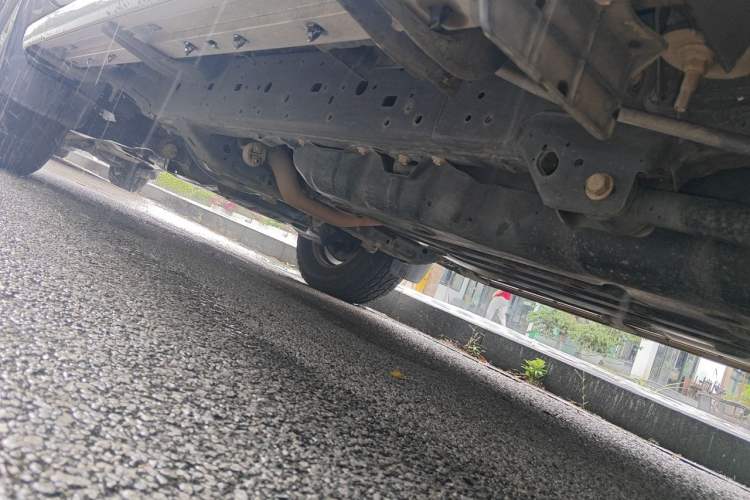Used Toyota Prado 2018 3.5L Automatic TX-L with Rear-Mounted Spare Tire Chassis Rear Left