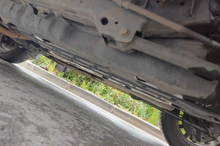 Used Toyota Prado 2018 3.5L Automatic TX-L with Rear-Mounted Spare Tire Chassis Rear Left