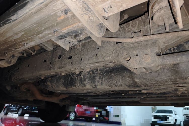 Used Toyota Prado 2018 3.5L Automatic TX-L NAVI with Rear-Mounted Spare Tire Chassis Rear Left