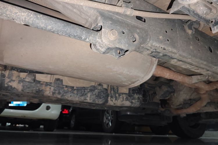 Used Toyota Prado 2018 3.5L Automatic TX-L NAVI with Rear-Mounted Spare Tire Chassis Rear Right
