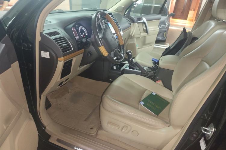 Used Toyota Prado 2018 3.5L Automatic VX NAVI with Rear-Mounted Spare Tire Driver Seat