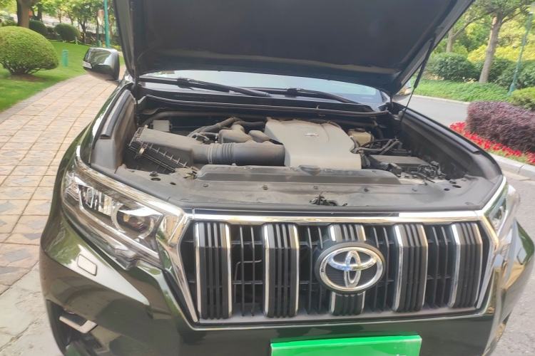 Used Toyota Prado 2018 3.5L Automatic TX-L NAVI Engine Bay