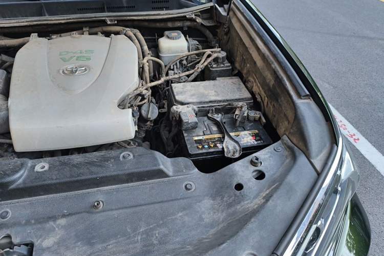 Used Toyota Prado 2018 3.5L Automatic TX-L Engine Bay Left