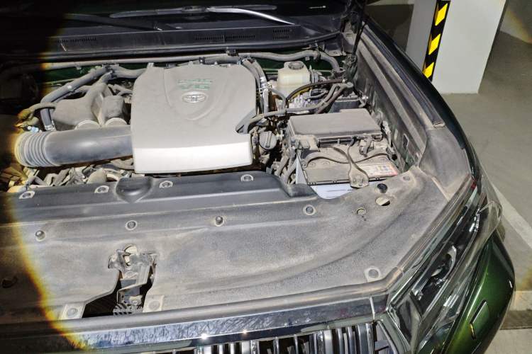 Used Toyota Prado 2018 3.5L Automatic TX-L Engine Bay Left