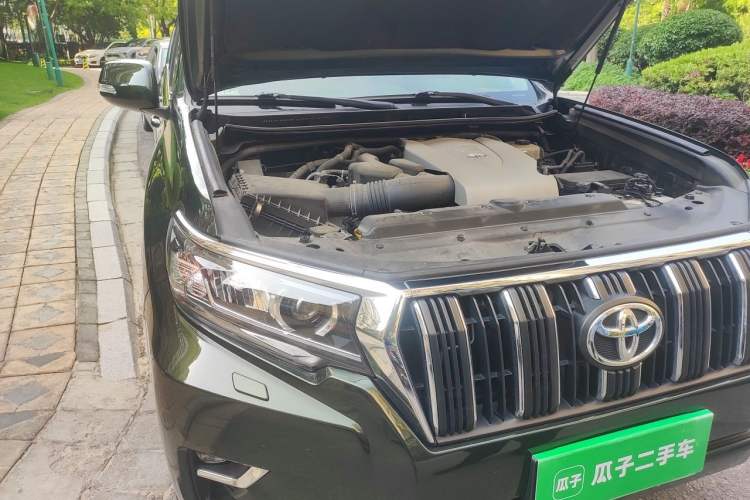Used Toyota Prado 2018 3.5L Automatic TX-L NAVI Engine Bay Right