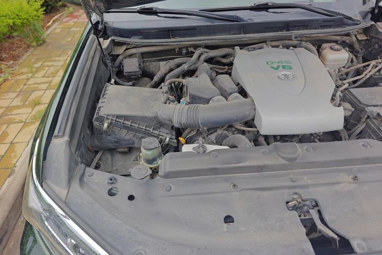 Used Toyota Prado 2018 3.5L Automatic TX-L with Rear-Mounted Spare Tire Engine Bay Right