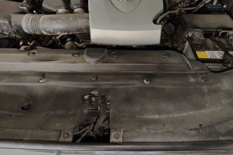 Used Toyota Prado 2018 3.5L Automatic TX-L NAVI Engine Bay